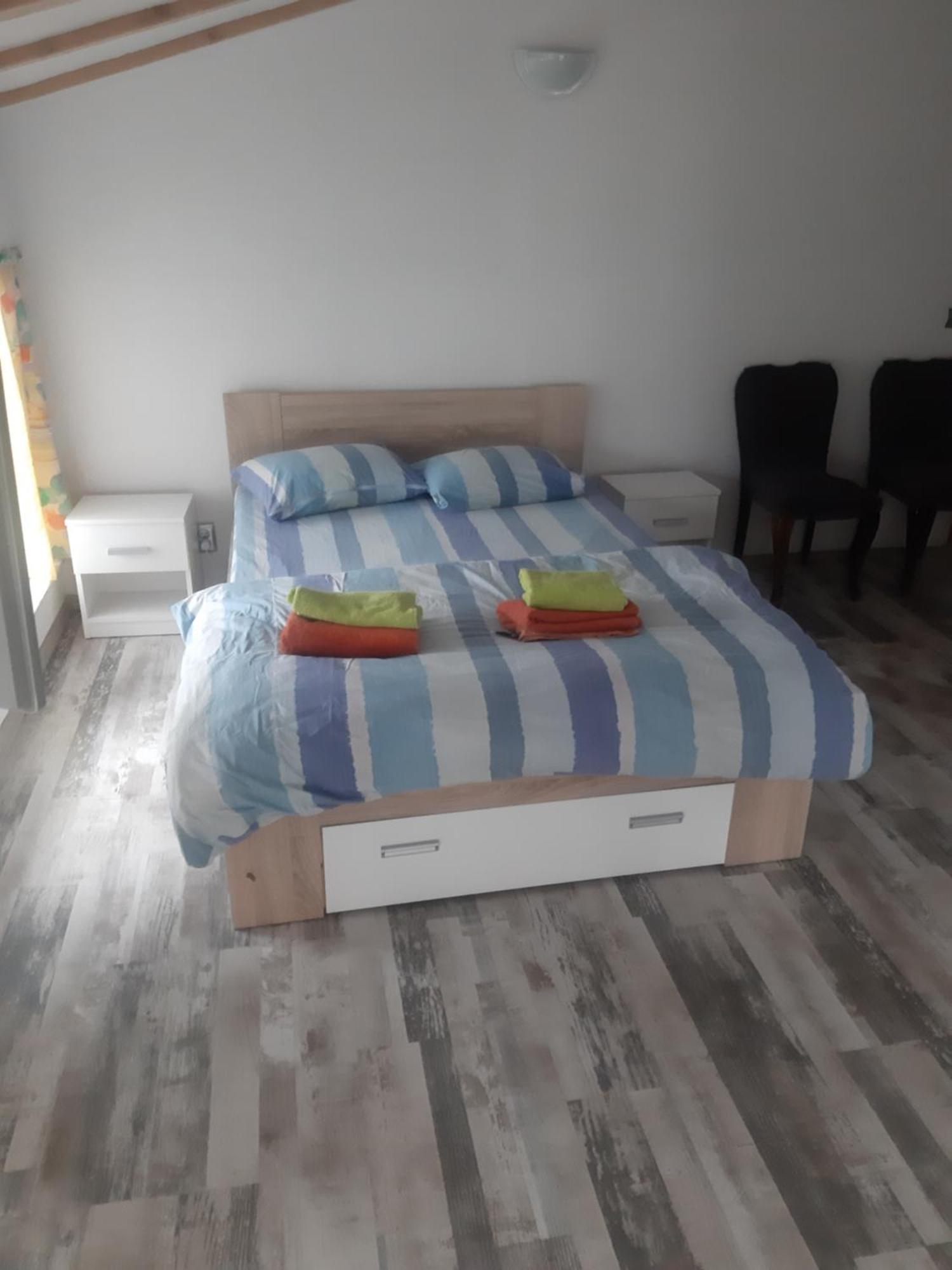 מלון קריובה House מראה חיצוני תמונה